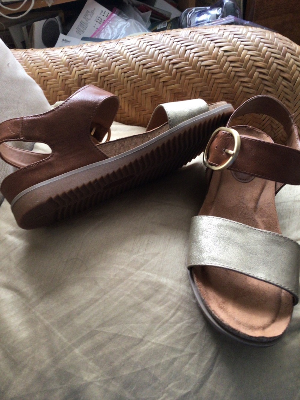 Euro soft by sofft women’s sandal